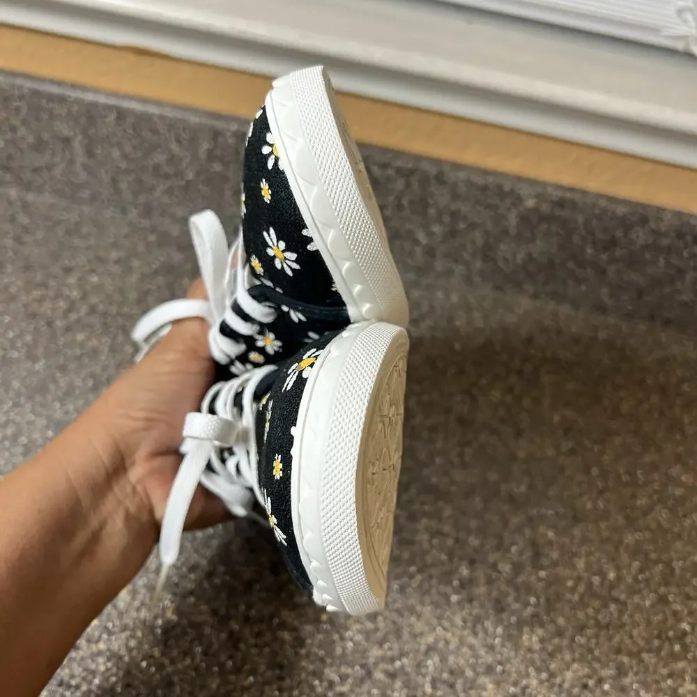 kate spade new york Sneaker Floral Daisies Canvas Black Women Sz 7.5 Lace Up Low